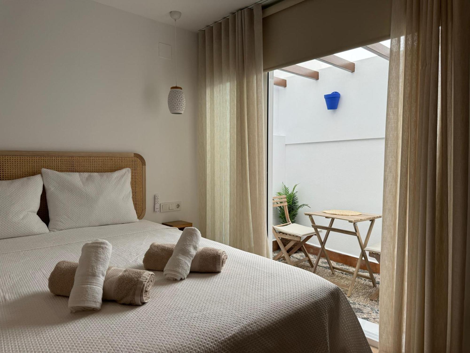 Balcon De Los Patios Con Parking Cordoba Exterior photo